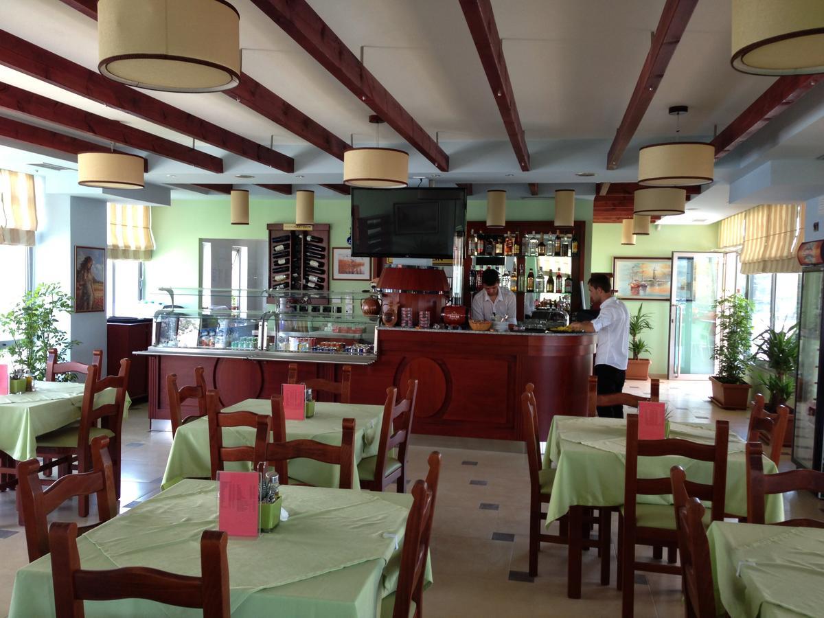Alba Hotel 4*